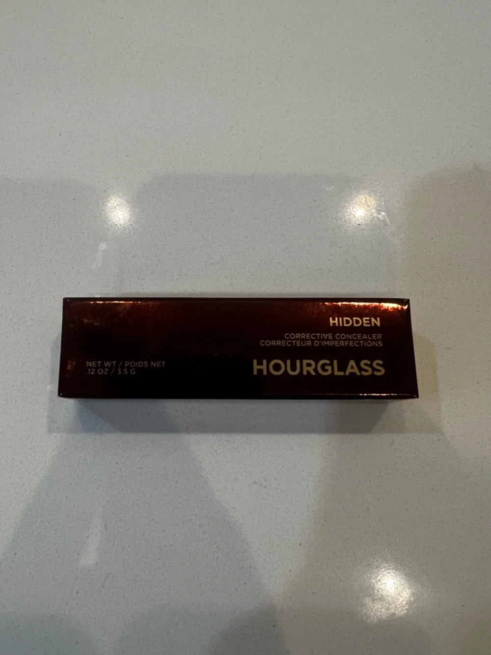 Hourglass Hidden Corrective Concealer in Vanilla